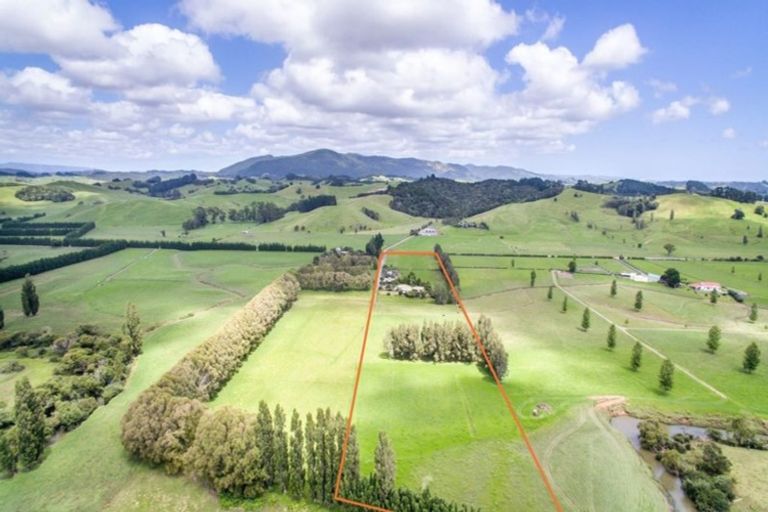 Photo of property in 115 Ruaroa Road, Kaitaia, 0482