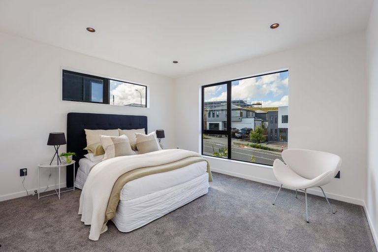Photo of property in 160 Te Oneroa Way, Long Bay, Auckland, 0630