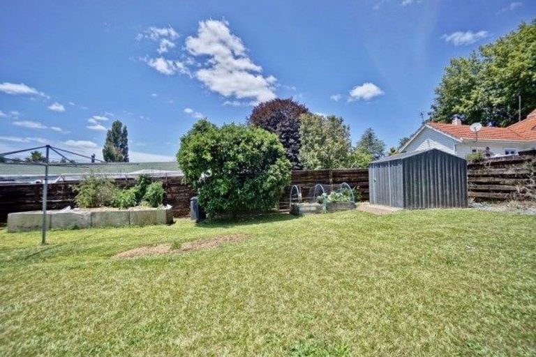 Photo of property in 5 Mountbatten Place, Te Puke, 3119