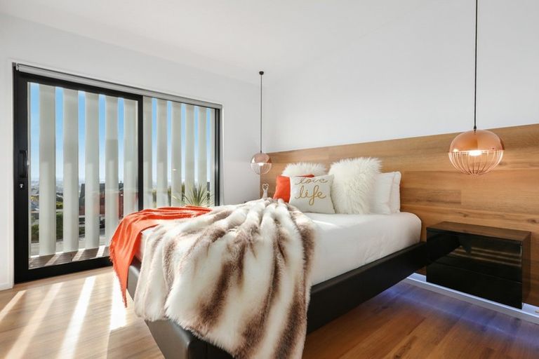 Photo of property in 126 Penruddock Rise, Westmorland, Christchurch, 8025