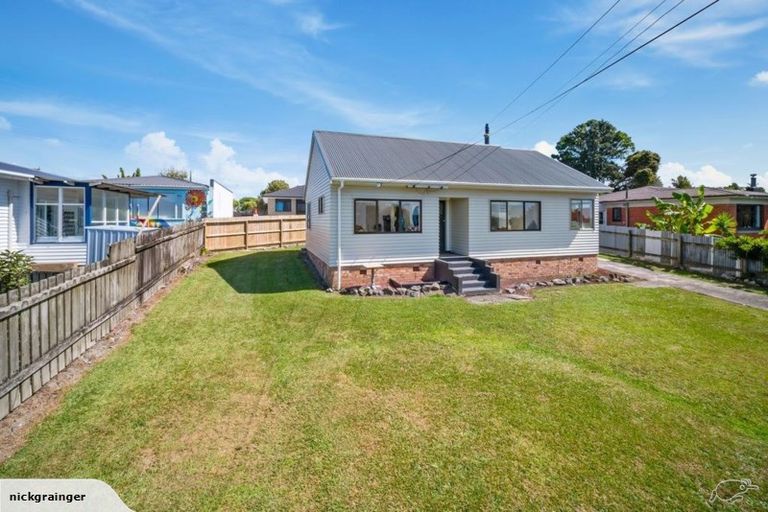 Photo of property in 47 Rodney Street, Wellsford, 0900