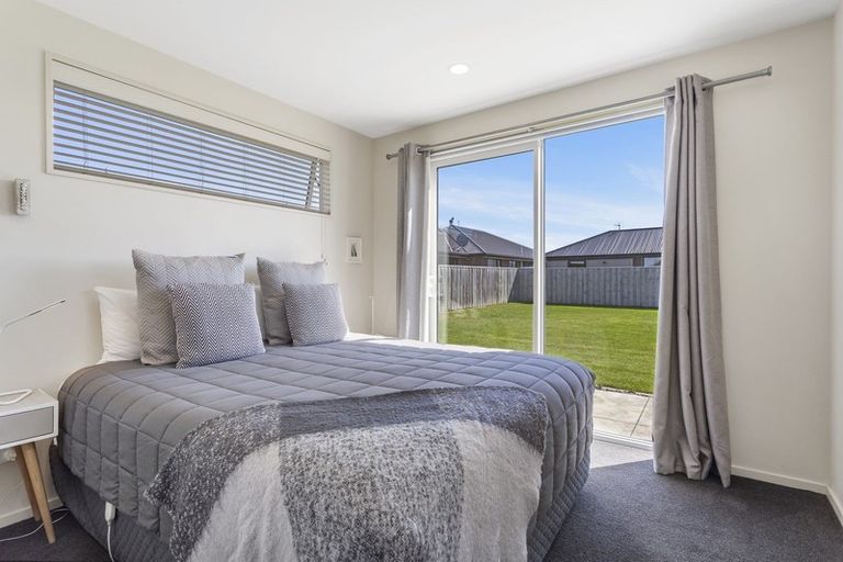 Photo of property in 1 Pemberton Drive, Amberley, 7410