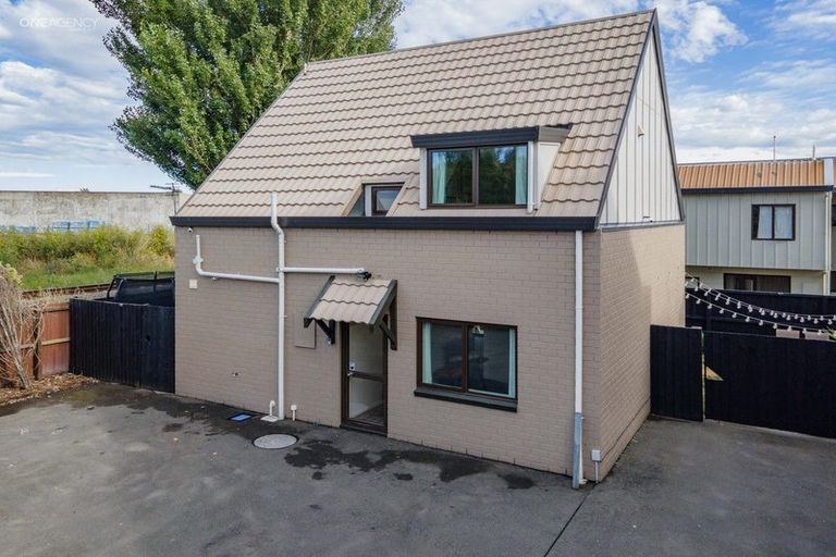 Photo of property in 5/35 Brockworth Place, Riccarton, Christchurch, 8011