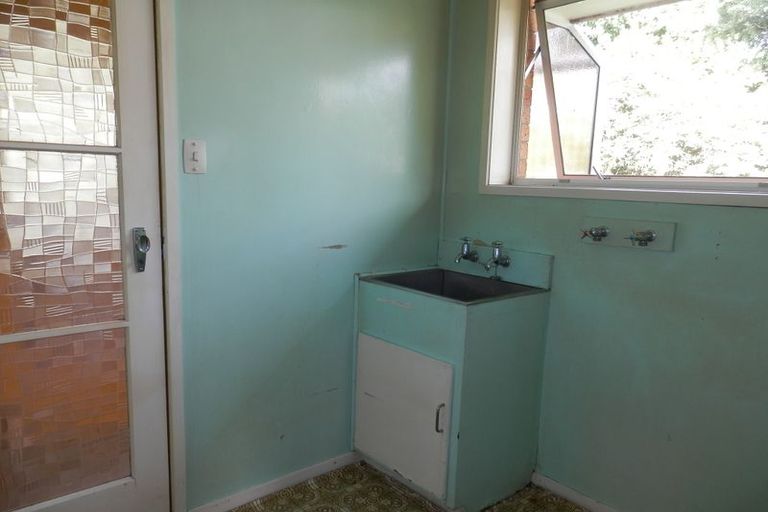 Photo of property in 122 Riverview Road, Huntly, 3700