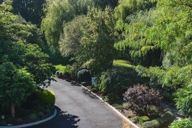 Photo of property in 5 Willow Dell, Westmorland, Christchurch, 8025