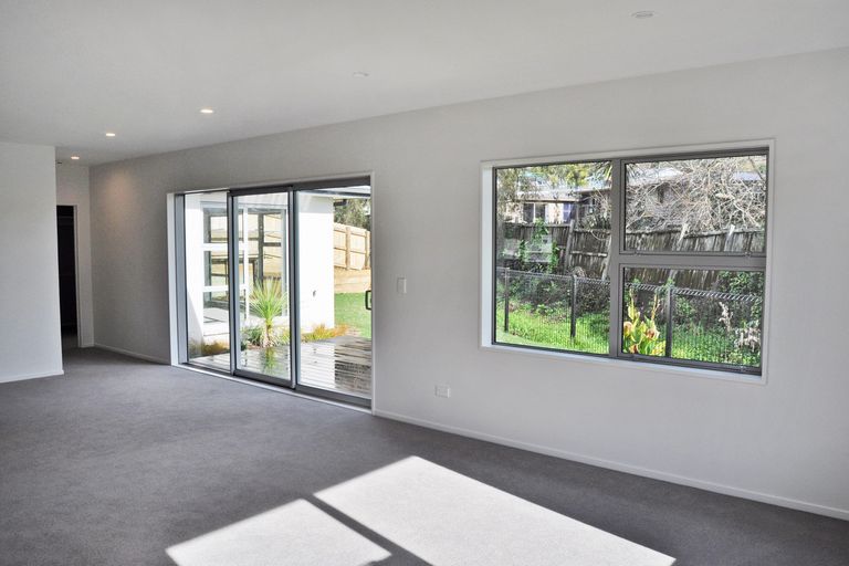 Photo of property in 30 Fairwater Road, Warkworth, 0910