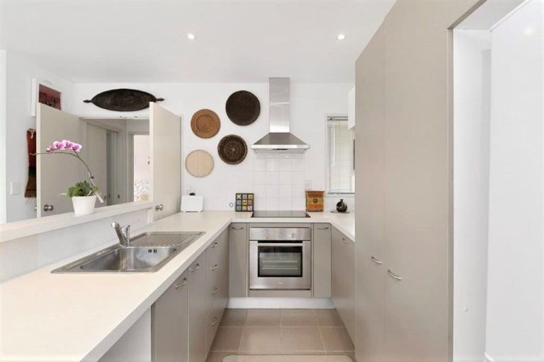 Photo of property in 464a Halswell Road, Halswell, Christchurch, 8025