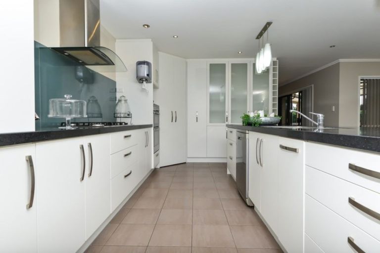 Photo of property in 5 De La Mare Drive, Leamington, Cambridge, 3432