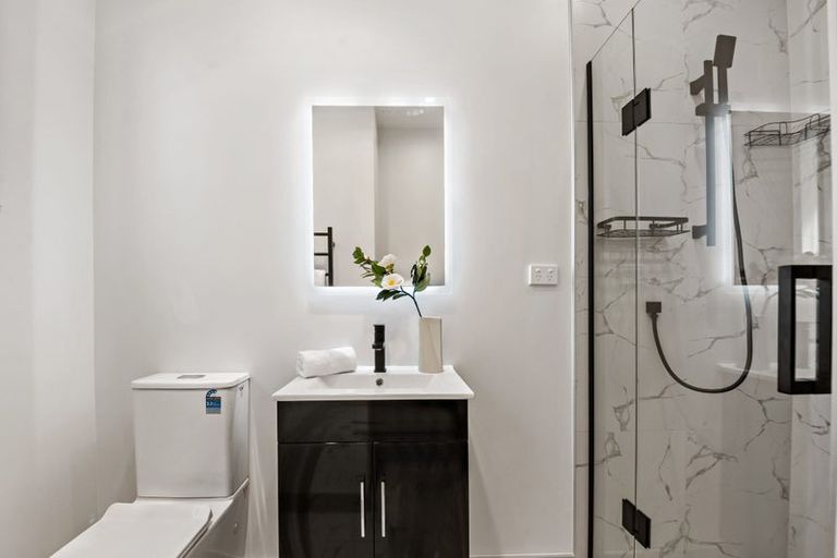 Photo of property in 14a Riserra Drive, Ranui, Auckland, 0612