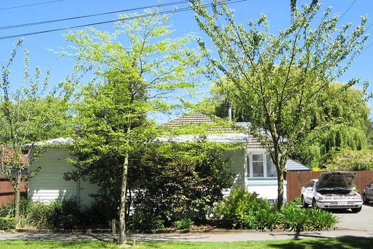Photo of property in 19 Truman Road, Bryndwr, Christchurch, 8053