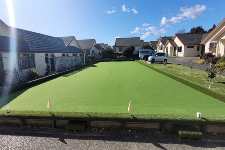 Photo of property in Orange Grove Village, 14/22 Pyes Pa Road, Pyes Pa, Tauranga, 3112