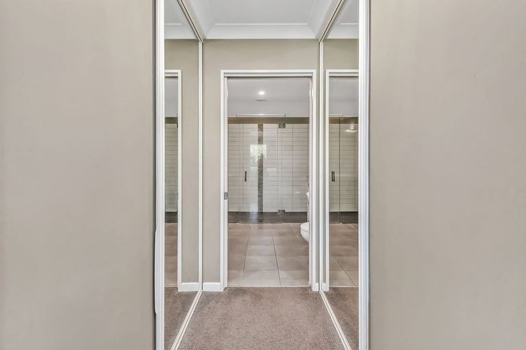 Photo of property in 4 Perrin Place, Darfield, 7510