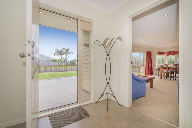 Photo of property in 8 Eyre Street, Whitianga, 3510