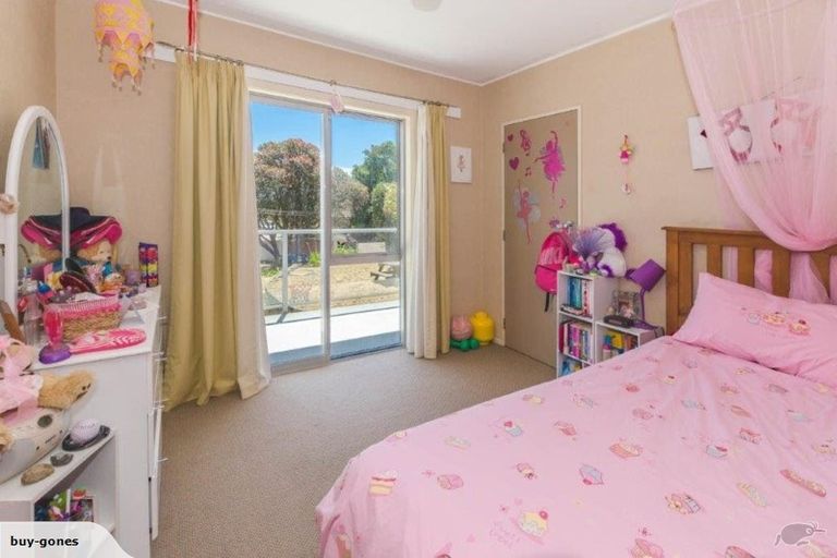 Photo of property in 16 Manly Street, Paraparaumu Beach, Paraparaumu, 5032