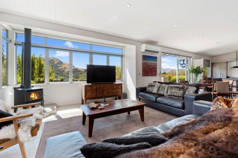 Photo of property in 4 Silverwood Lane, Kawarau Falls, Queenstown, 9300