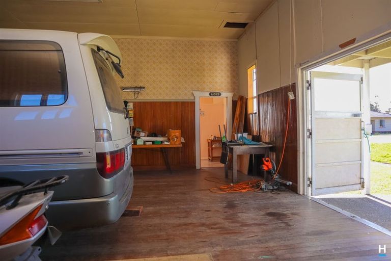 Photo of property in 37 Inverness Street, Dunollie, Runanga, 7803