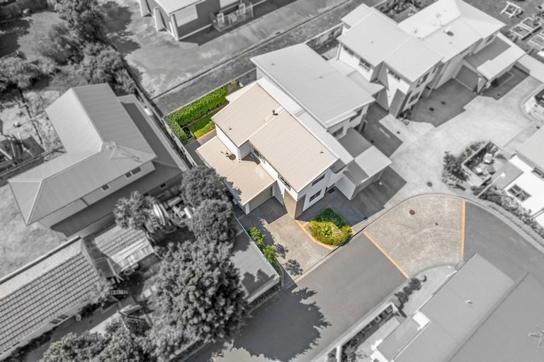 Photo of property in 5 Latimer Way, Petone, Lower Hutt, 5012