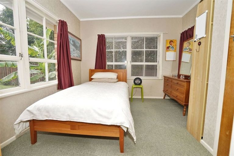 Photo of property in 19 Mccracken Avenue, Hillcrest, Hamilton, 3216