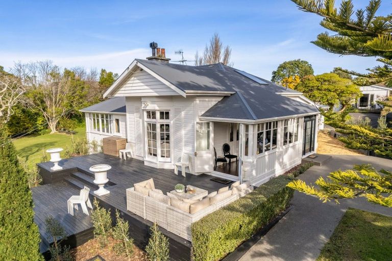 Photo of property in 33 Wairere Road, Belmont, Lower Hutt, 5010