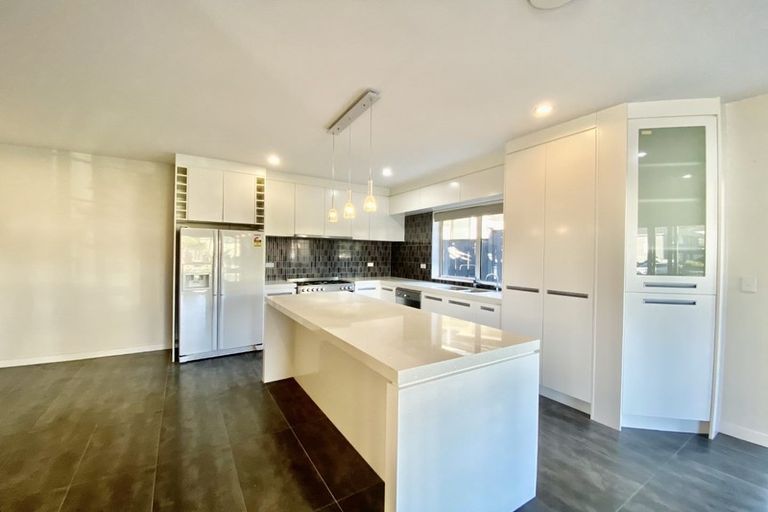 Photo of property in 54 Killarney Drive, Flat Bush, Auckland, 2019