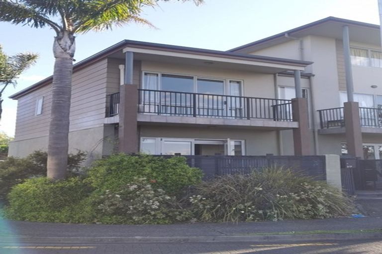 Photo of property in 6/29 Haven Drive, East Tamaki, Auckland, 2013