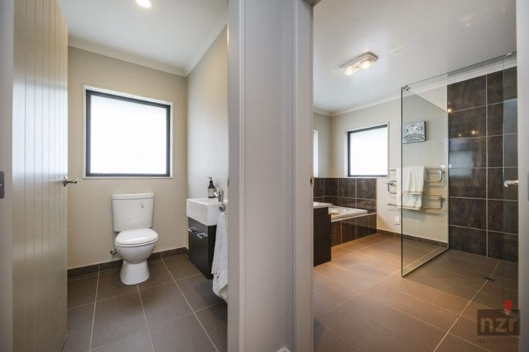 Photo of property in 92 Mount Taylor Drive, Feilding, 4775