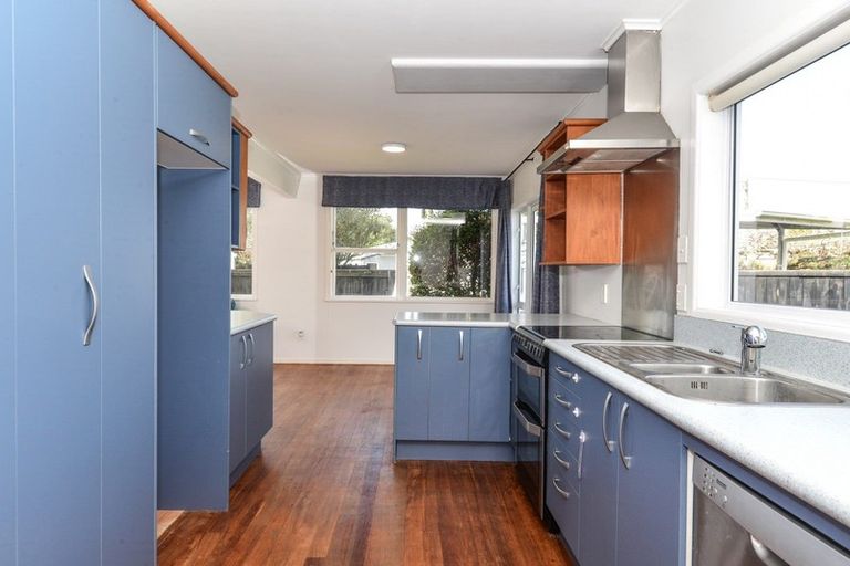 Photo of property in 2 Corrielea Crescent, Cambridge, 3434