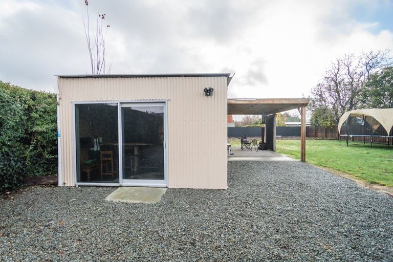 Photo of property in 27 Main Road, Pleasant Point, 7903