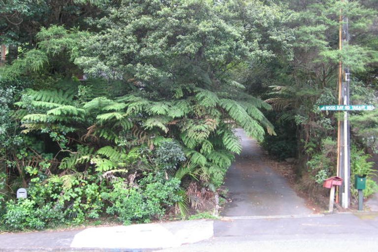 Photo of property in 76 Wood Bay Road, Titirangi, Auckland, 0604