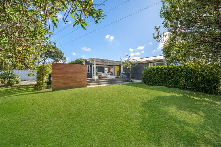 Photo of property in 29 Aurea Avenue, Pakuranga, Auckland, 2010