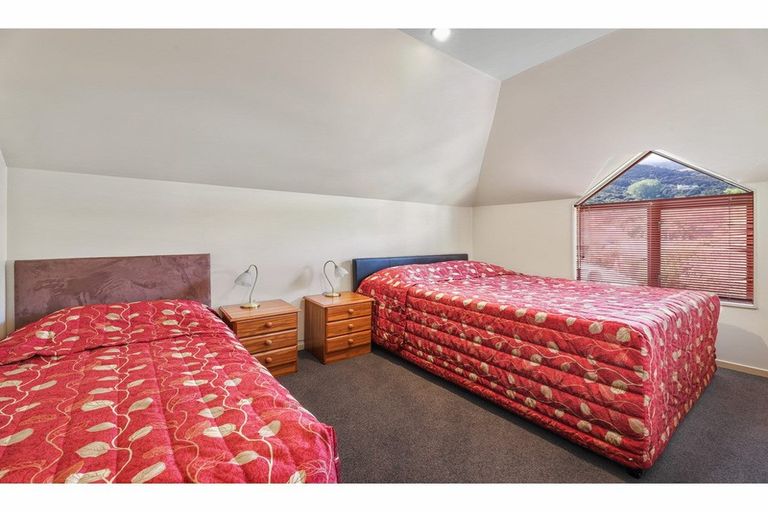 Photo of property in 5h Church Street, Akaroa, 7520