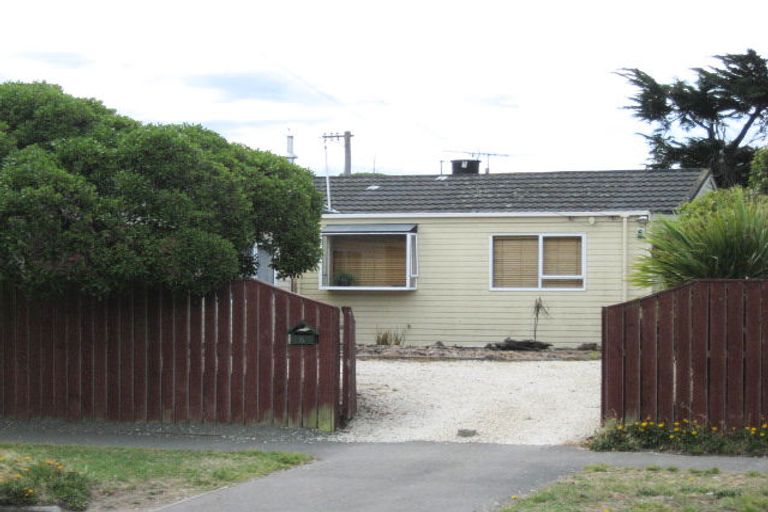 Photo of property in 1/6a Beatty Street, South New Brighton, Christchurch, 8062