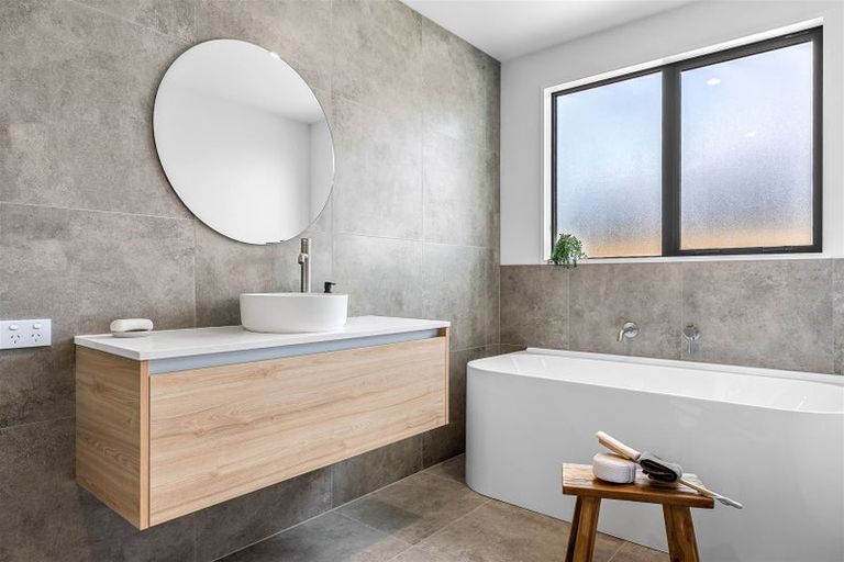 Photo of property in 14 Lusk Street, Rangiora, 7400