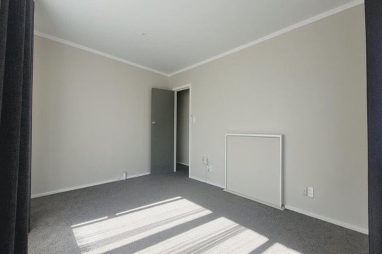Photo of property in 54 Davidson Crescent, Tawa, Wellington, 5028