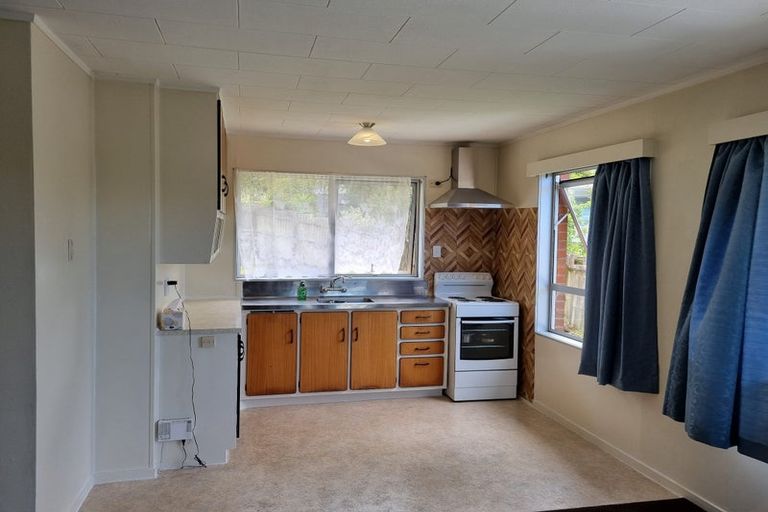 Photo of property in 3/58 View Road, Henderson, Auckland, 0612