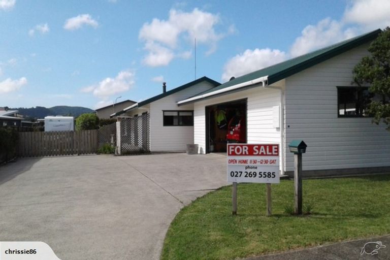 Photo of property in 28 Protea Crescent, Whitianga, 3510