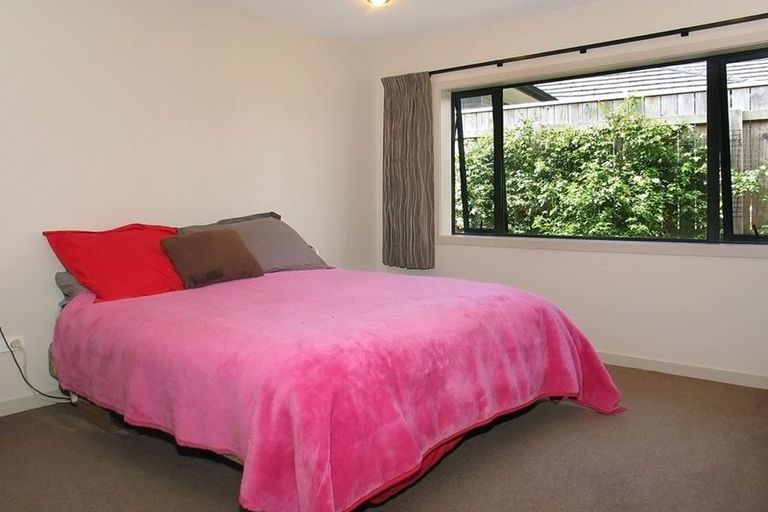 Photo of property in 77 Aotea Drive, Aotea, Porirua, 5024