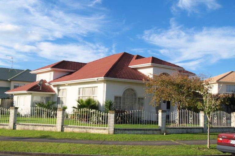 Photo of property in 16 Cantora Avenue, Northpark, Auckland, 2013