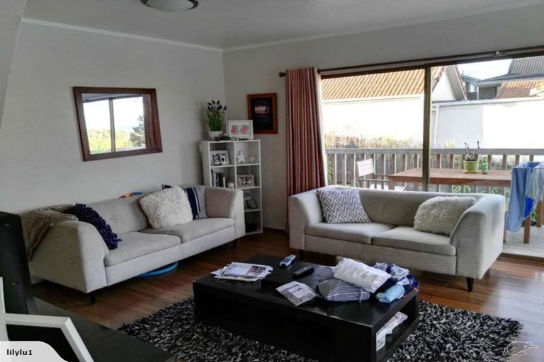 Photo of property in 184 Stapleford Crescent, Browns Bay, Auckland, 0630