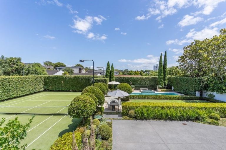 Photo of property in 10 Upland Road, Remuera, Auckland, 1050