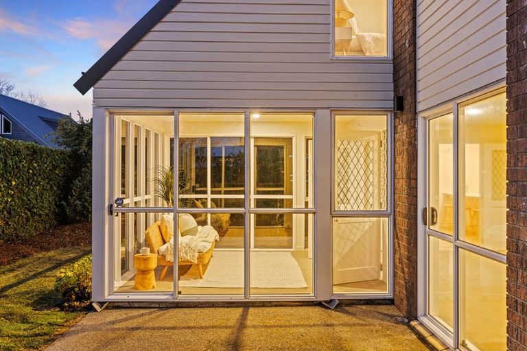 Photo of property in 3/251 Memorial Avenue, Burnside, Christchurch, 8053