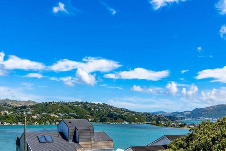 Photo of property in 35a Penryn Drive, Camborne, Porirua, 5026