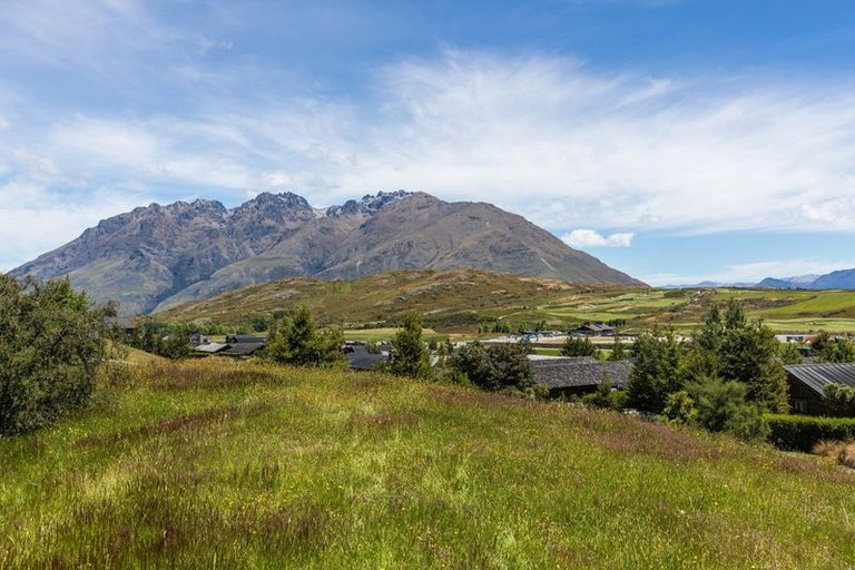 Photo of property in 9 Rannoch Drive, Jacks Point, Queenstown, 9371