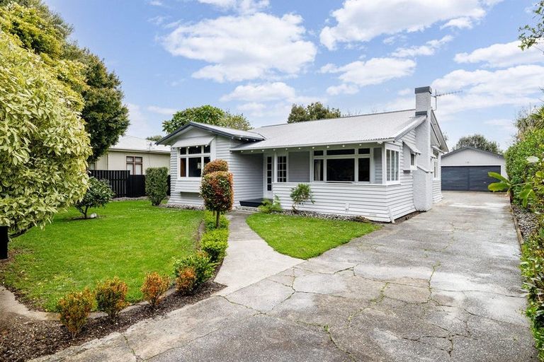 Photo of property in 48 Miro Street, Takaro, Palmerston North, 4410