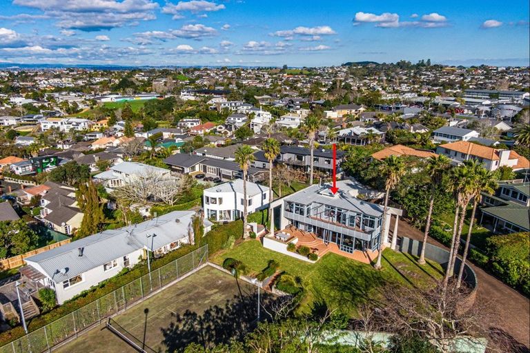 Photo of property in 188 Kohimarama Road, Kohimarama, Auckland, 1071