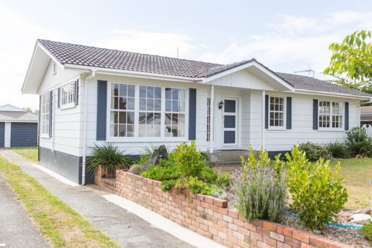 Photo of property in 4 Ashurst Avenue, Pukete, Hamilton, 3200