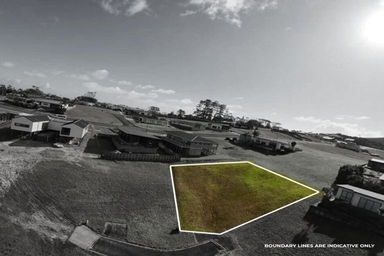 Photo of property in 15 Akeake Crescent, Karikari Peninsula, 0483