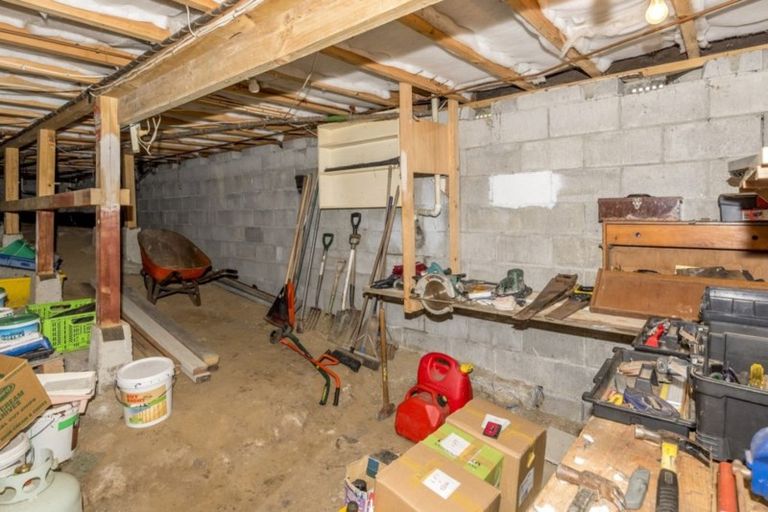 Photo of property in 164 Weraroa Road, Levin, 5510