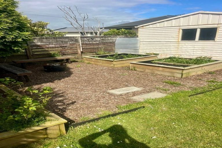 Photo of property in 16 Hyde Street, Clifton, Invercargill, 9812