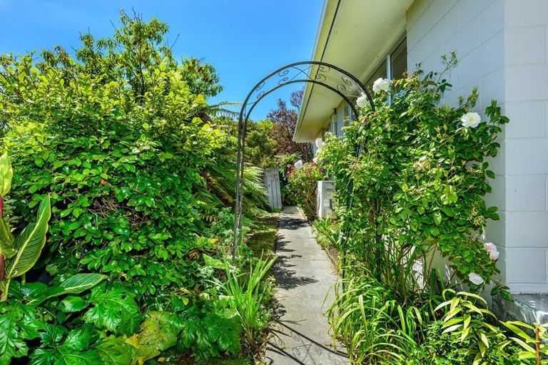 Photo of property in 2/18b Falcon Street, New Brighton, Christchurch, 8061